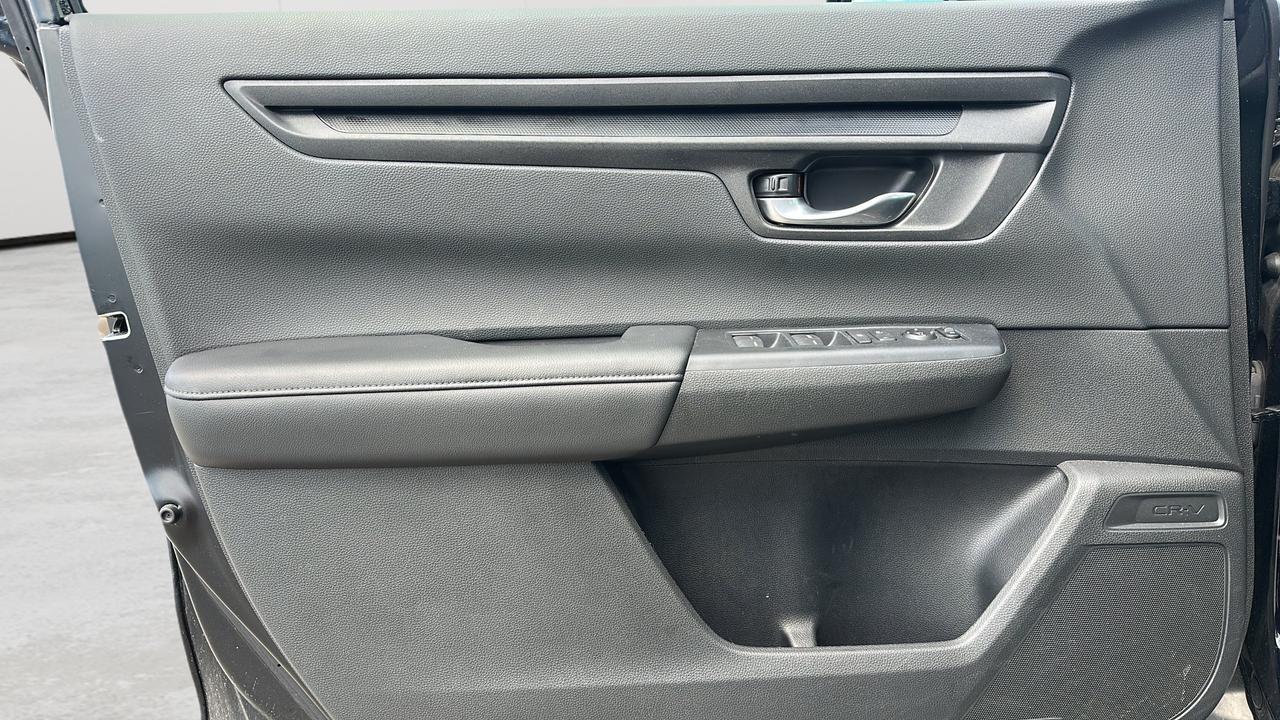 2025 Honda CR-V LX 2WD Photo