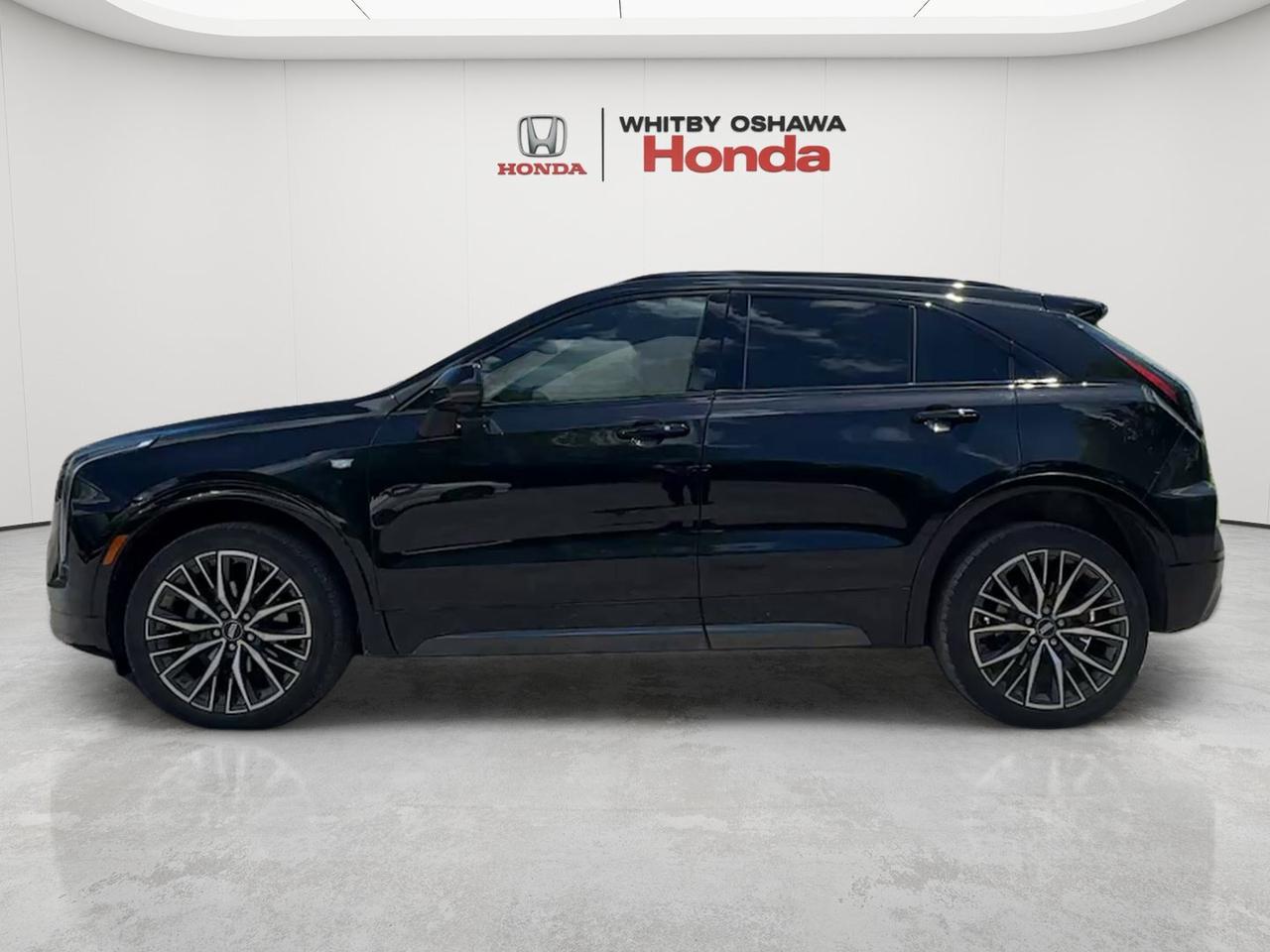 2024 Cadillac XT4 AWD 4dr Sport Photo2