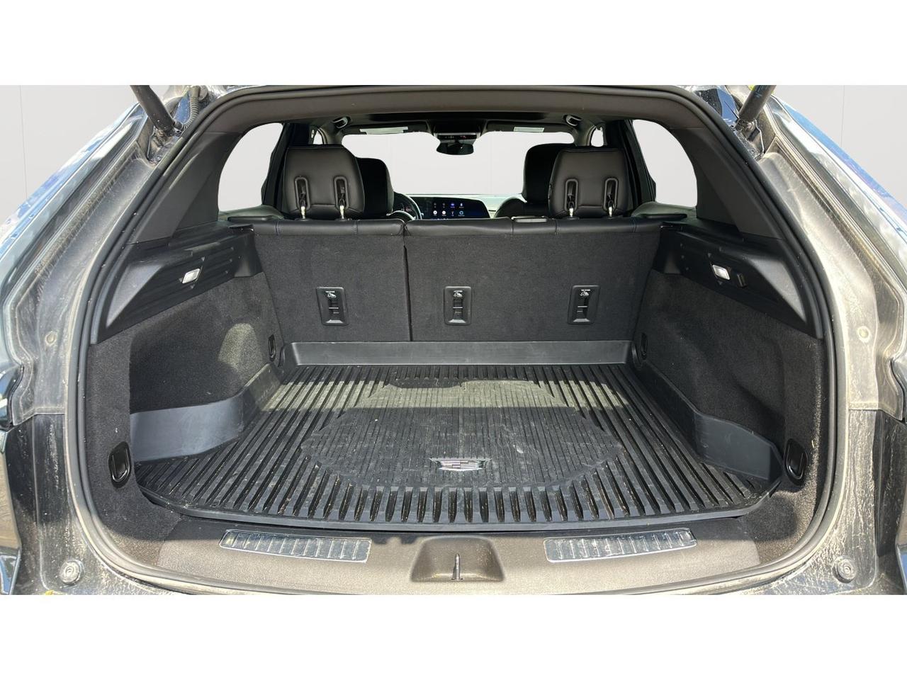 2024 Cadillac XT4 AWD 4dr Sport Photo