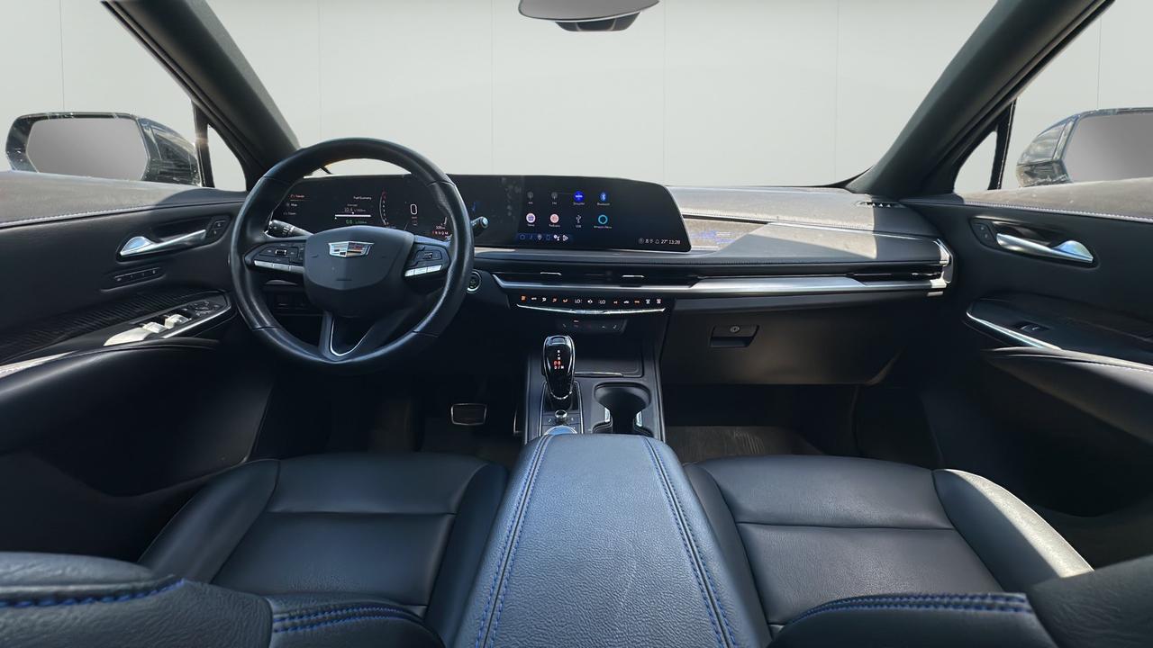 2024 Cadillac XT4 AWD 4dr Sport Photo
