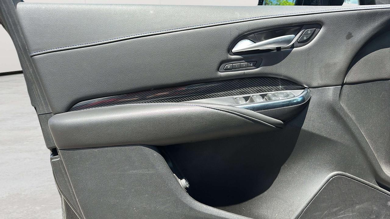 2024 Cadillac XT4 Sport Photo