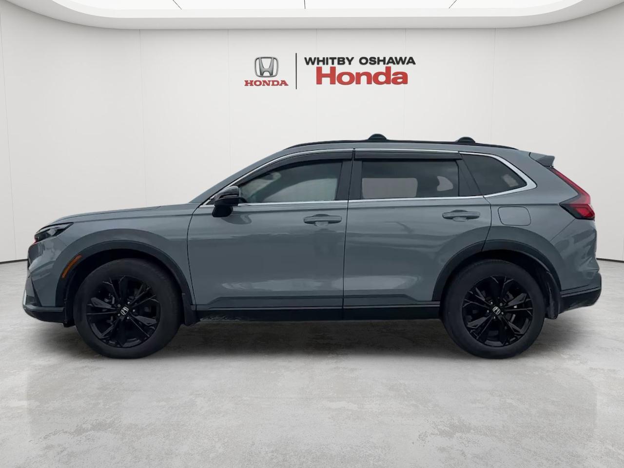 2023 Honda CR-V Hybrid Touring AWD Photo