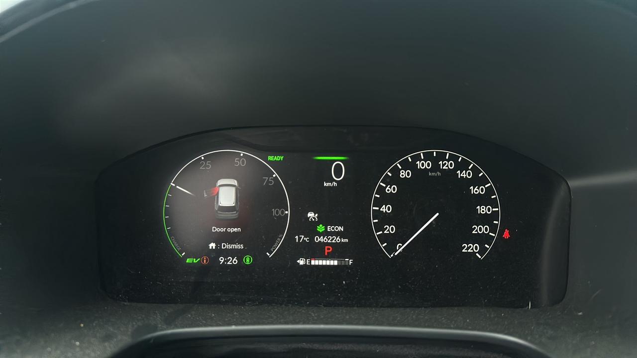 2023 Honda CR-V Hybrid Touring AWD Photo
