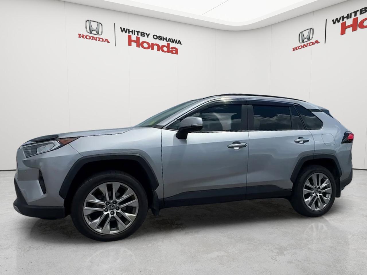 2020 Toyota RAV4 LIMITED AWD Photo