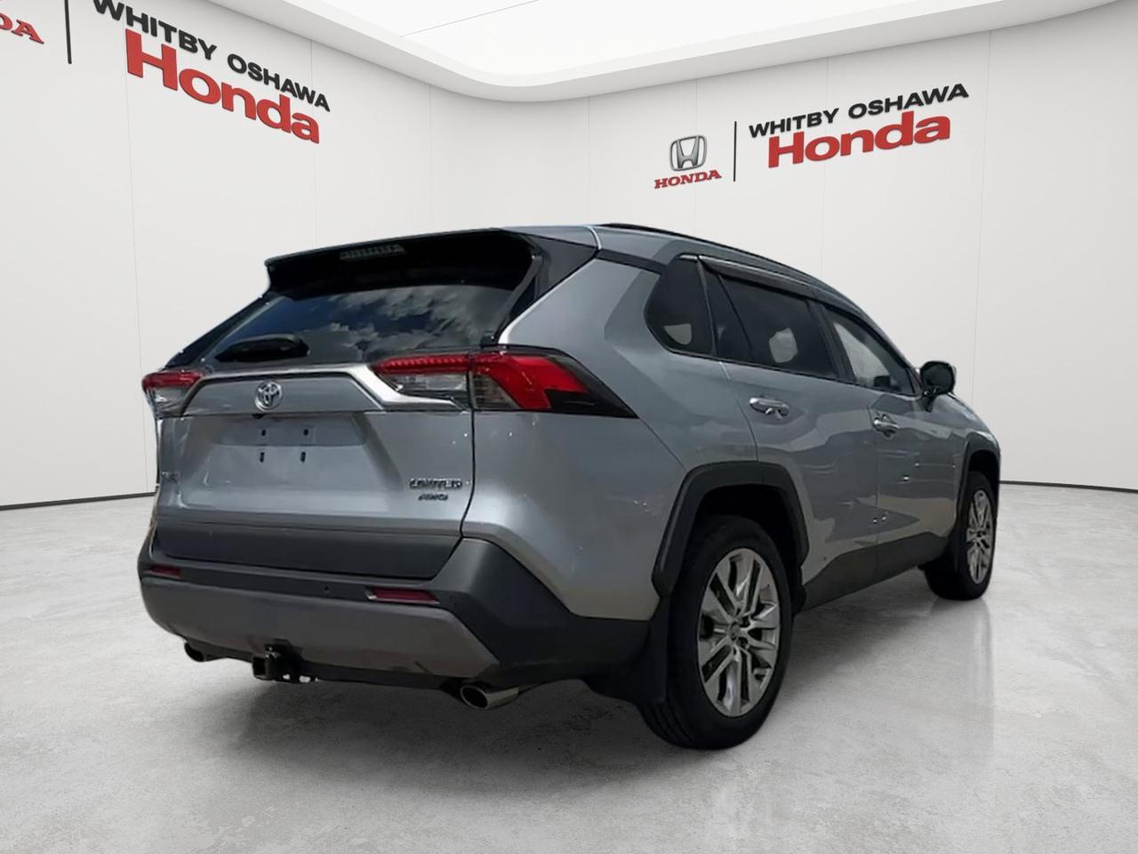 2020 Toyota RAV4 LIMITED AWD Photo