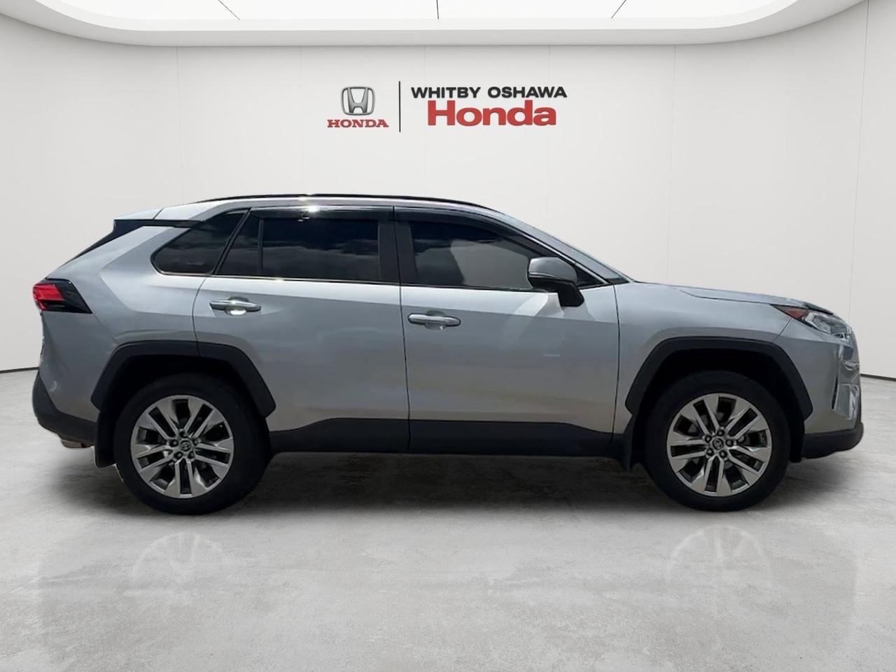 2020 Toyota RAV4 LIMITED AWD Photo