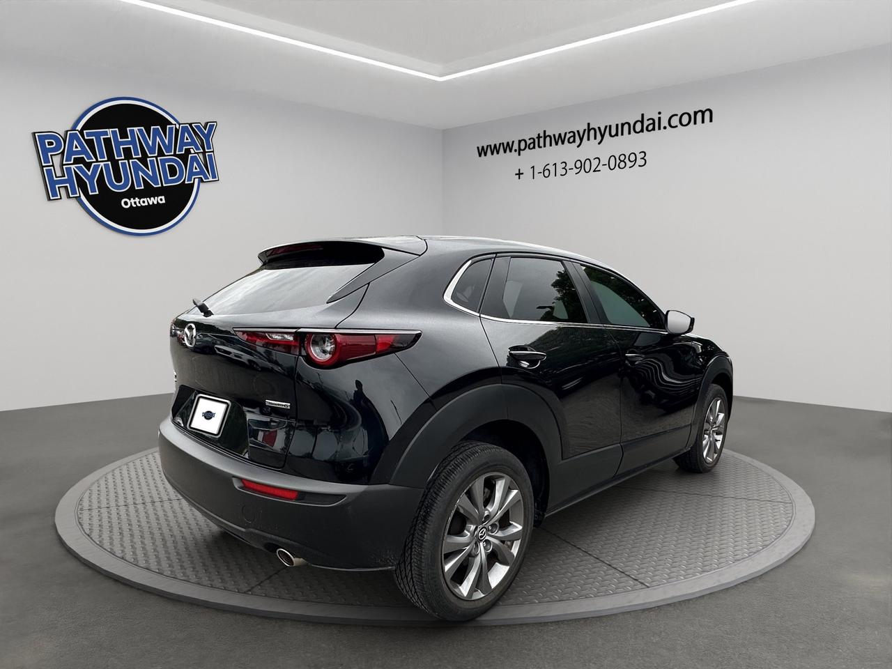 2024 Mazda CX-30 GS | Reverse Cam | Heated Seats Photo3