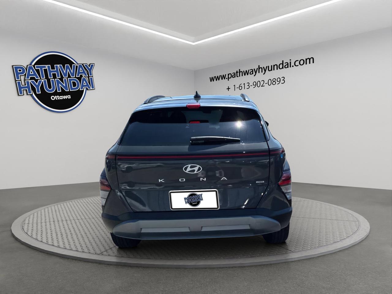 2025 Hyundai KONA Preferred | Reverse Cam | Heated Seats Photo