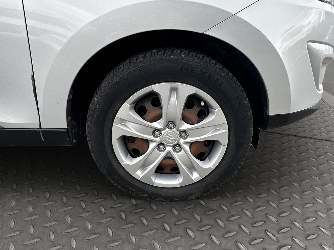 2014 Hyundai Tucson GL | AC | CD | AUX Photo