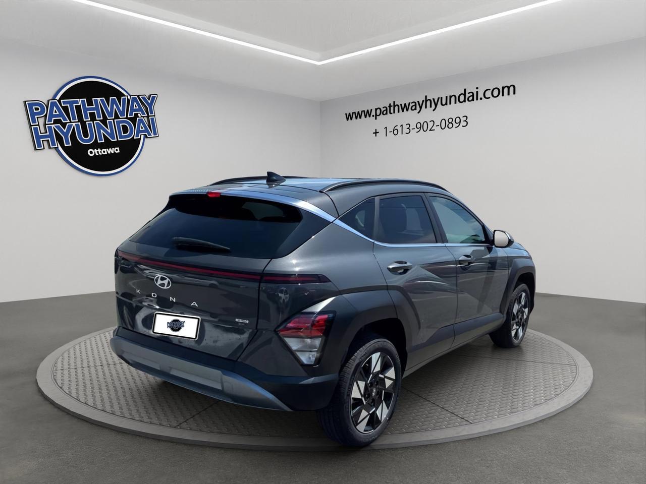 2025 Hyundai KONA Preferred | Reverse Cam | Heated Seats Photo