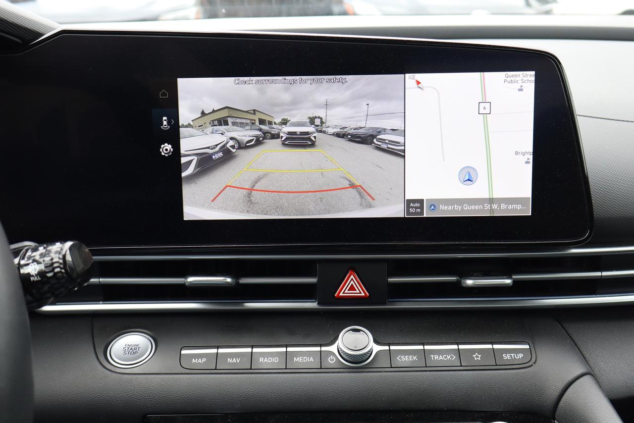 2025 Hyundai Elantra Preferred IVT w/Tech Pkg with sunroof Photo