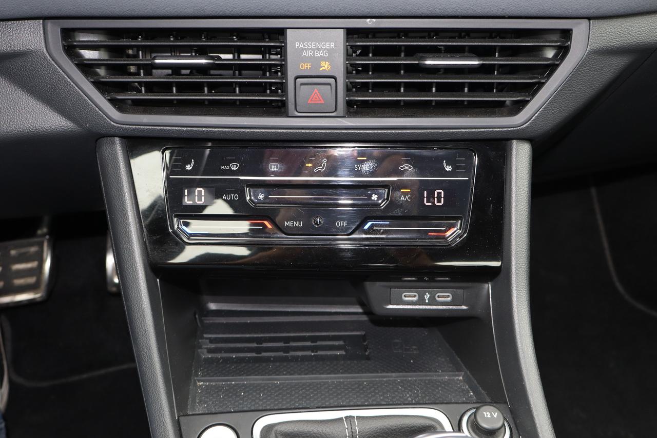2025 Volkswagen Jetta Comfortline AUTO Photo