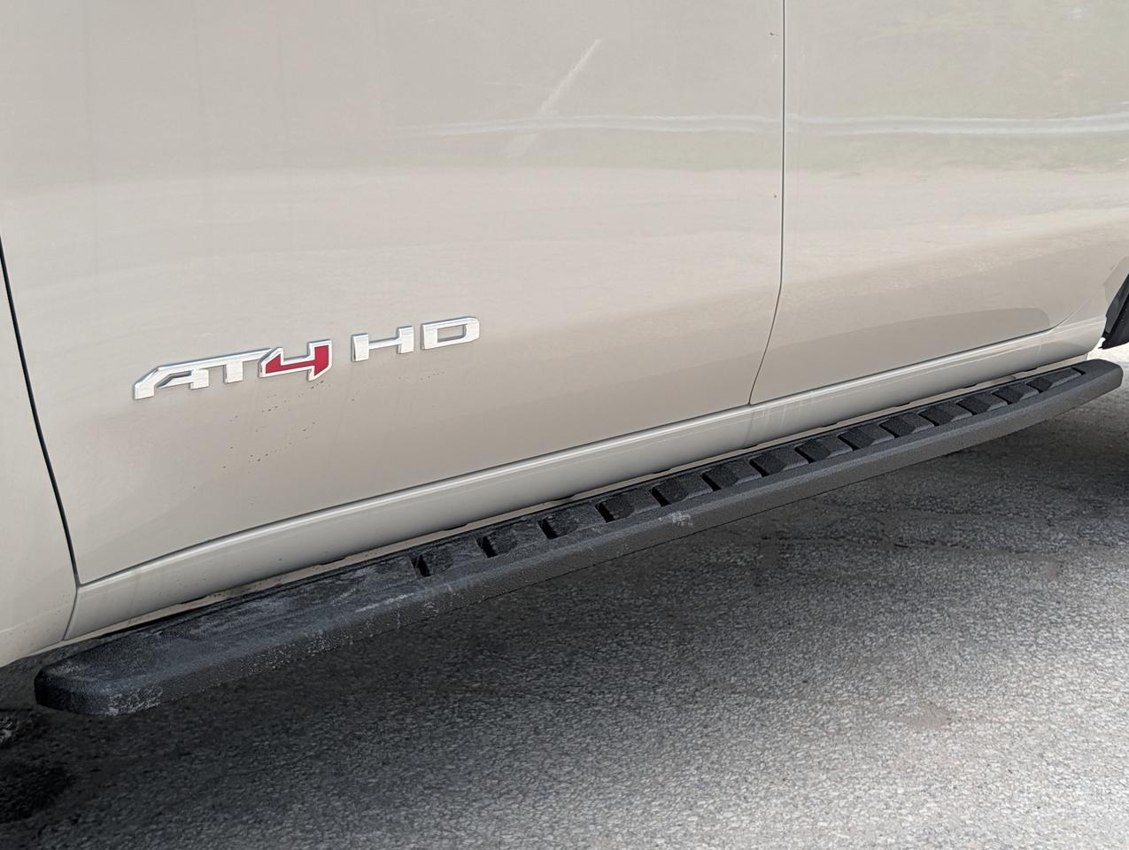 2026 GMC SIERRA 2500HD AT4 Photo