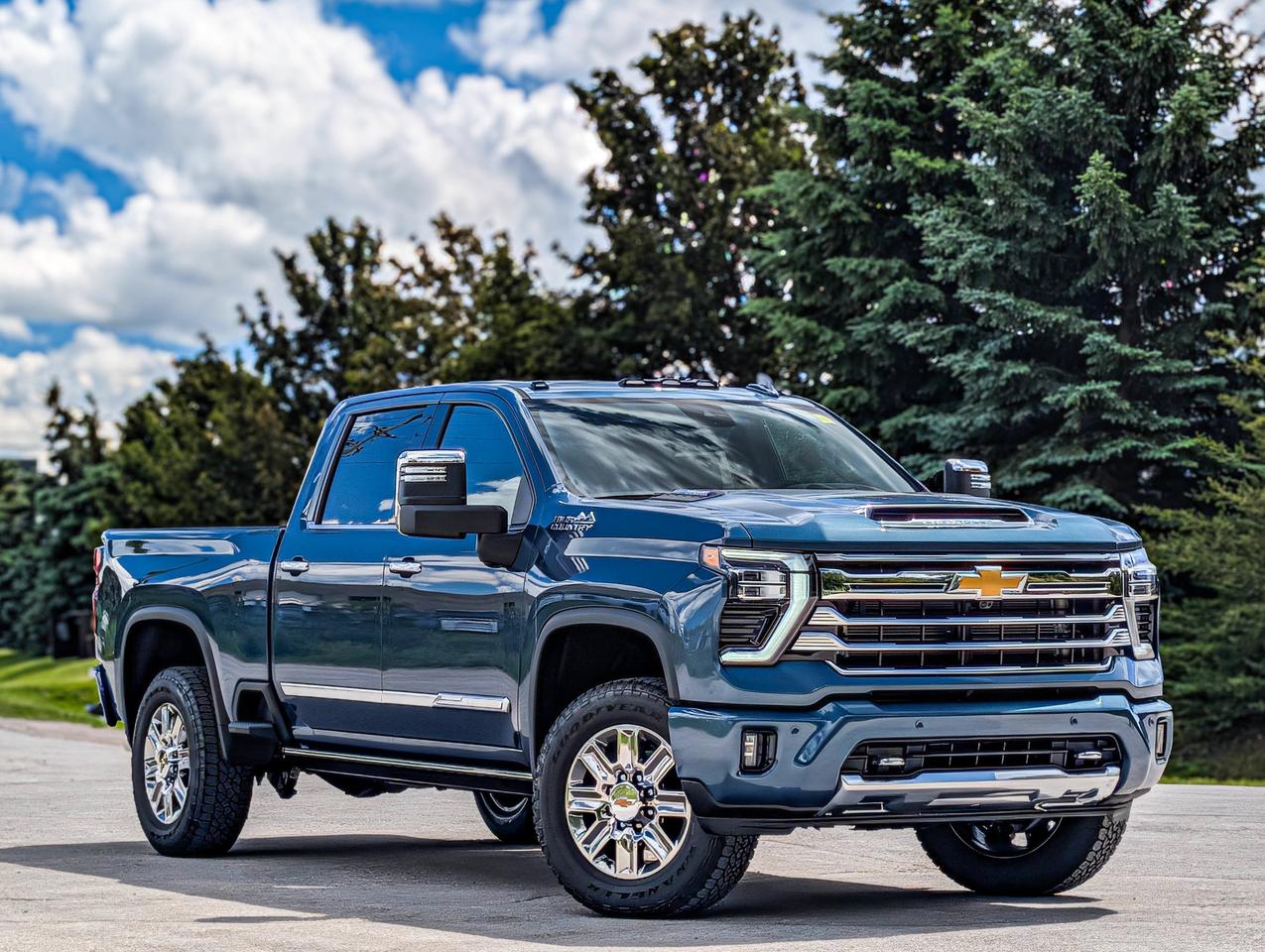 2026 Chevrolet Silverado 3500HD High Country Photo