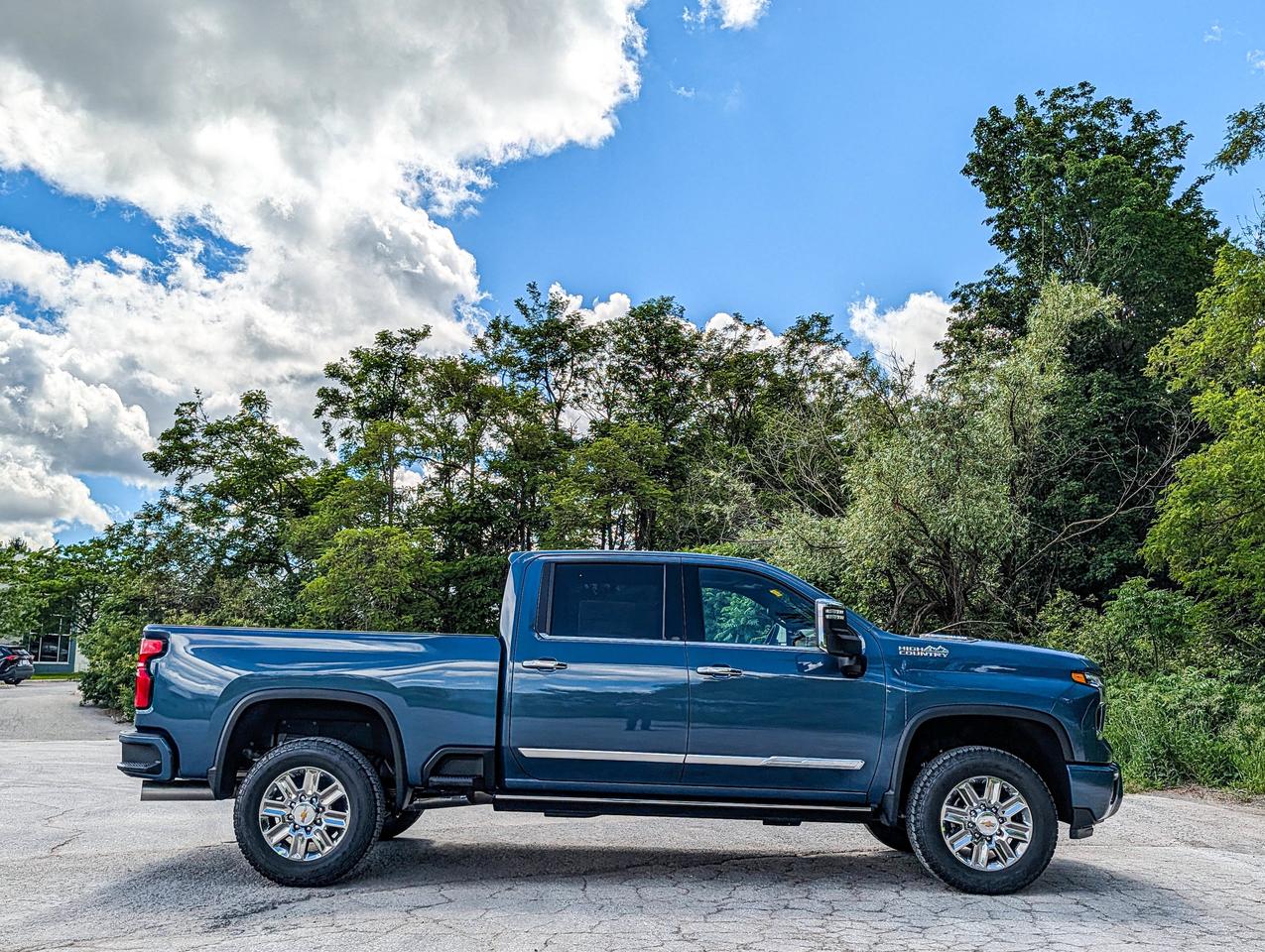 2026 Chevrolet Silverado 3500HD High Country Photo