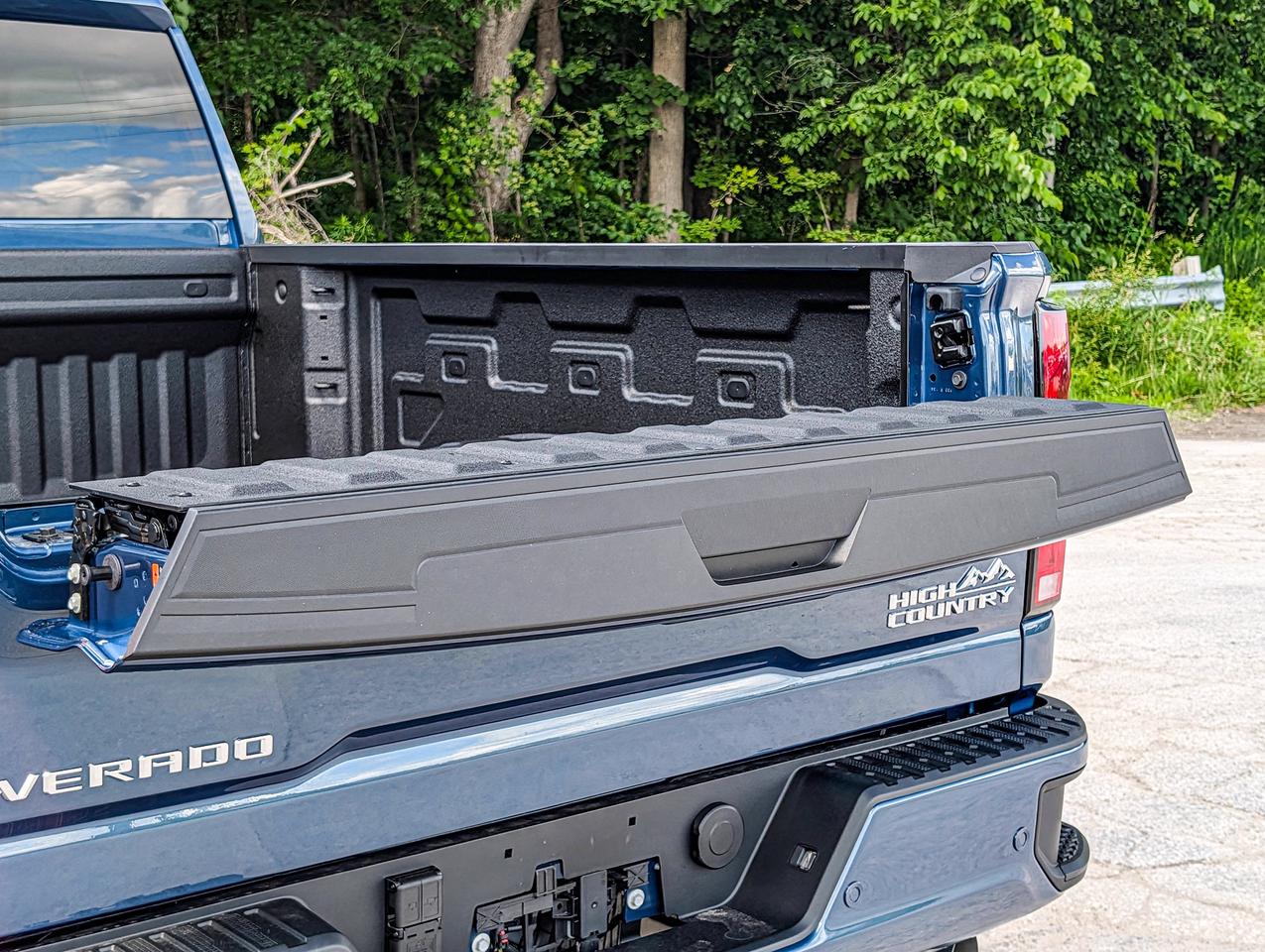 2026 Chevrolet Silverado 3500HD High Country Photo
