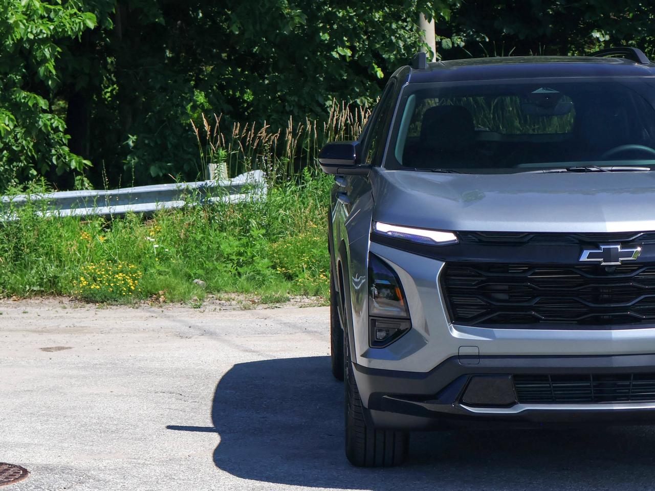 2027 Chevrolet Equinox AWD RS Photo