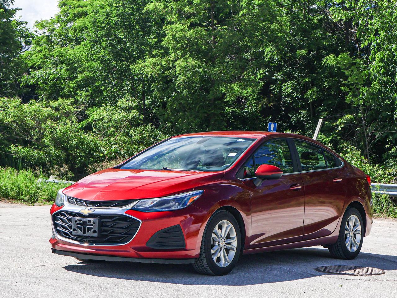 2019 Chevrolet Cruze LT Photo