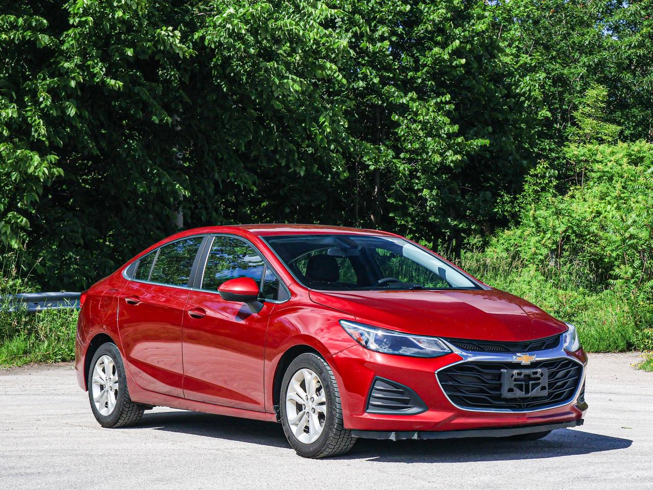 2019 Chevrolet Cruze LT Photo