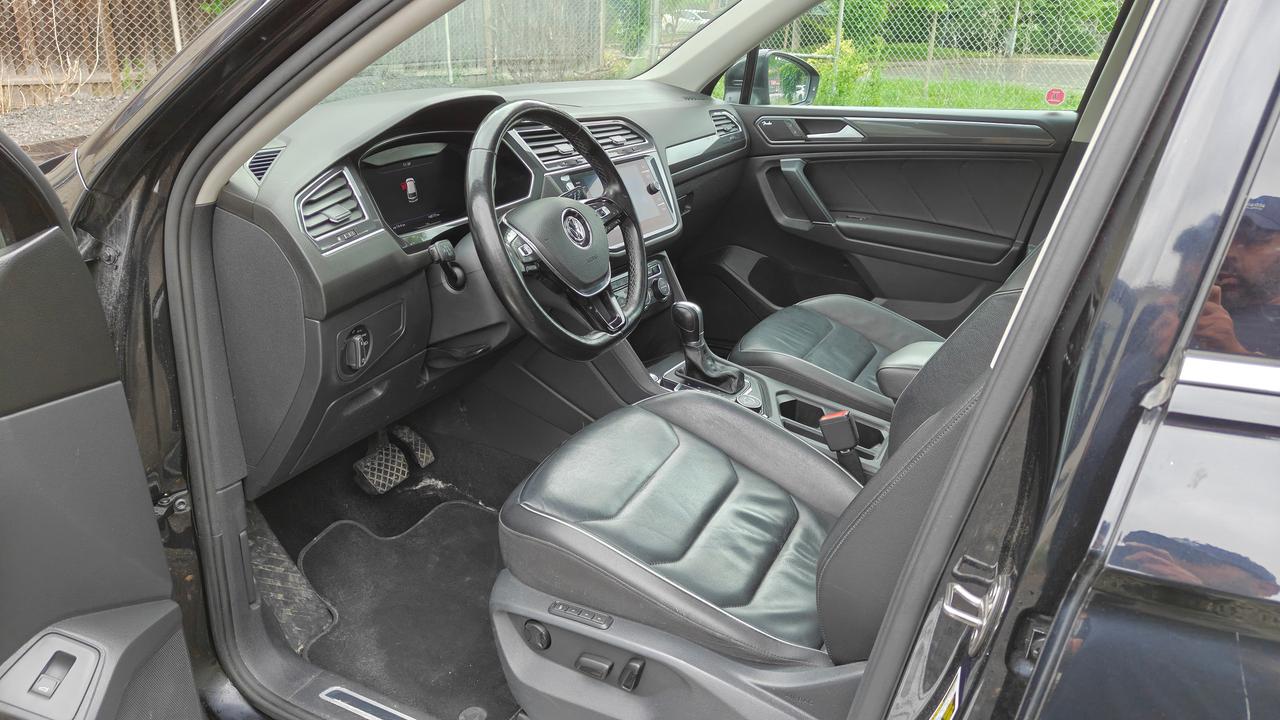 2018 Volkswagen Tiguan RARE 7 Passenger Highline - Photo #10