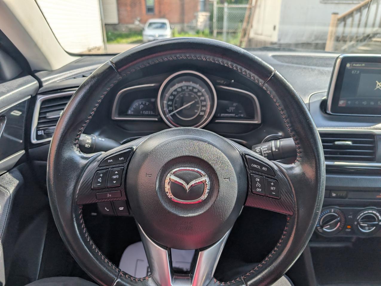 2016 Mazda MAZDA3 GS Photo