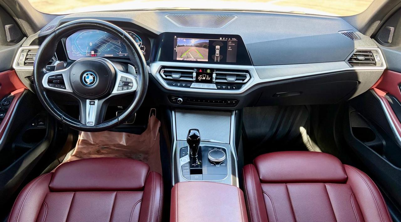 2022 BMW 3 Series 330e xDrive Plug-In Hybrid Photo