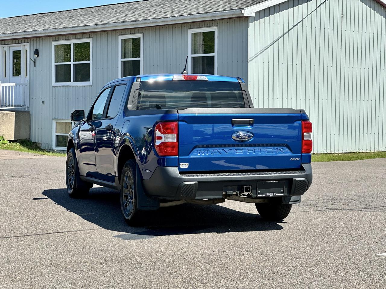 2023 Ford Maverick XLT AWD W/ LUXURY PACKAGE Photo3