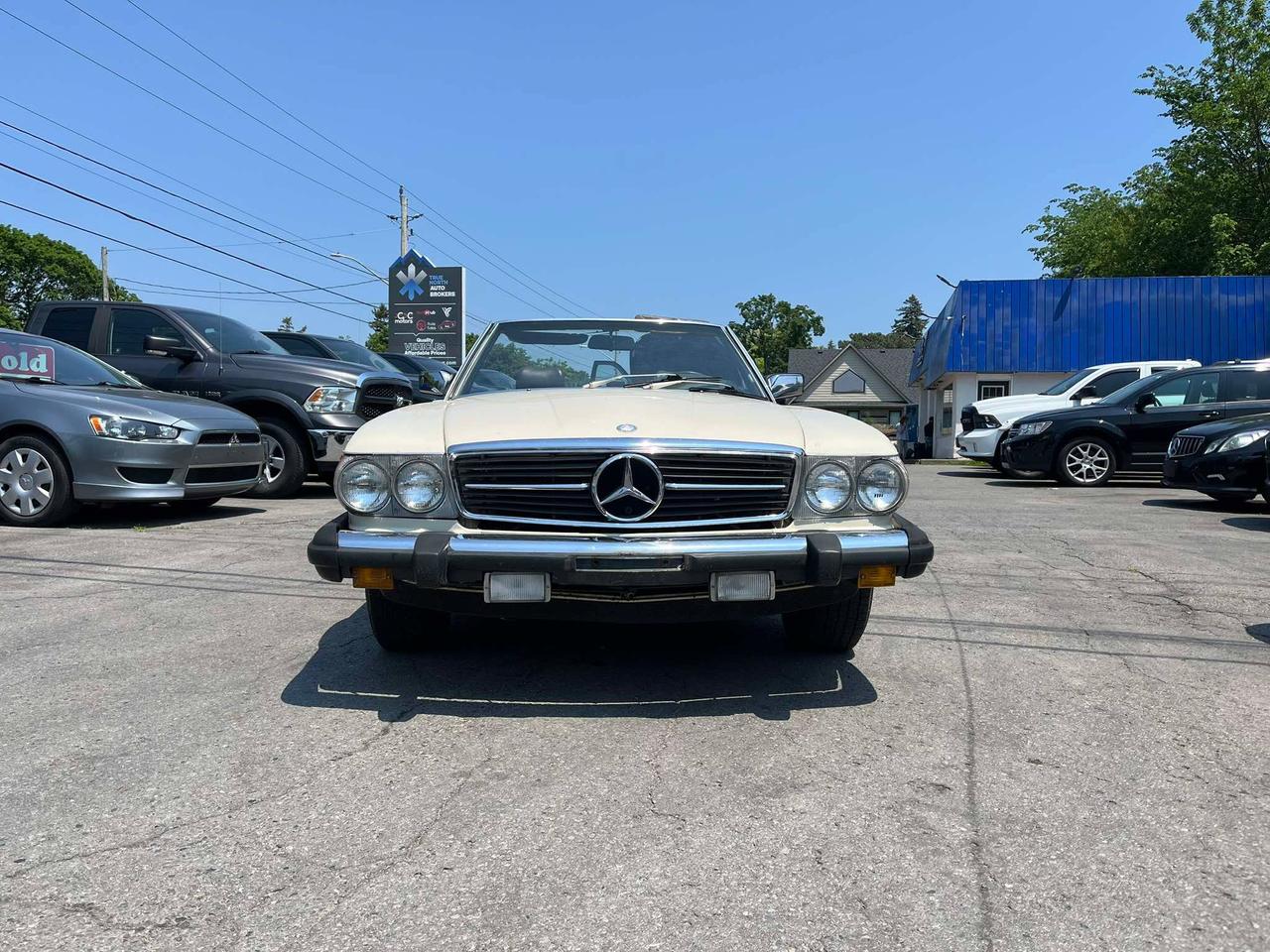 1983 Mercedes-Benz 380SL 380SL - Photo #2