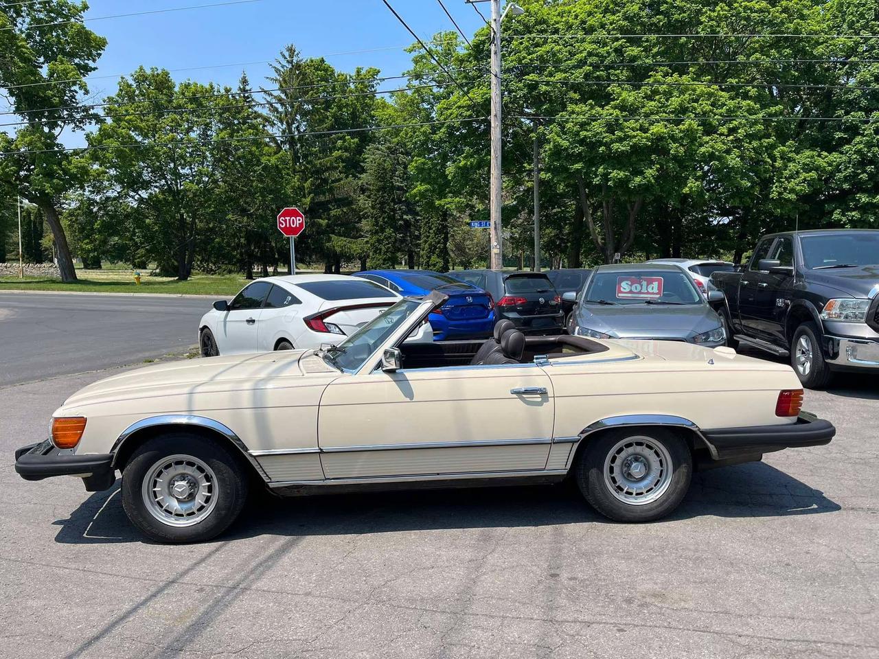1983 Mercedes-Benz 380SL  Photo3