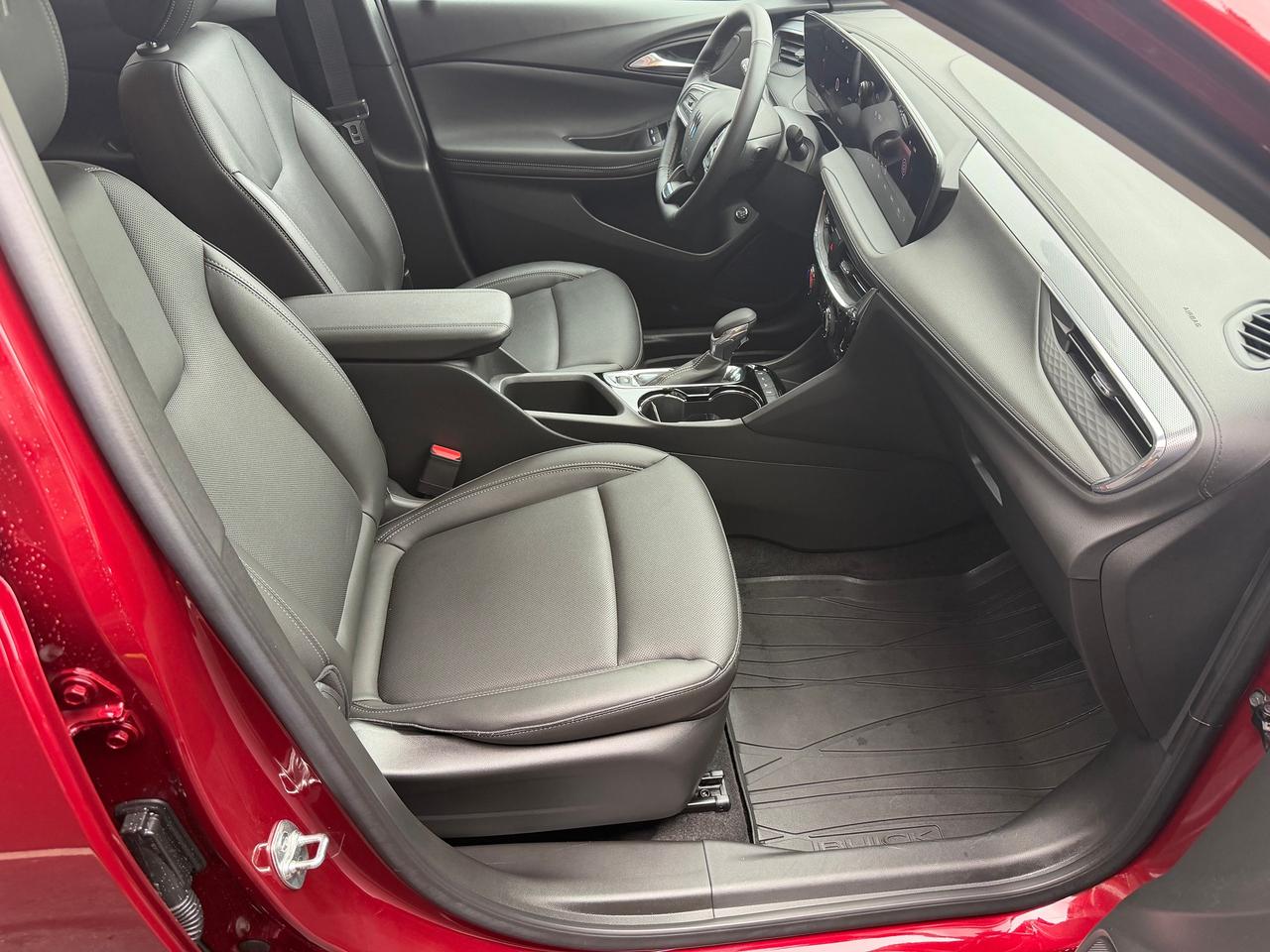 2024 Buick Encore GX AWD 4dr Sport Touring Photo