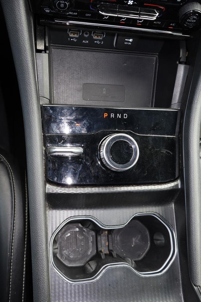 2024 Jeep Grand Cherokee Limited 6 Passenger Photo