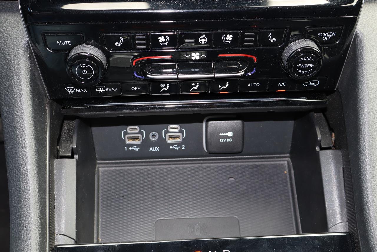 2024 Jeep Grand Cherokee Limited 6 Passenger Photo