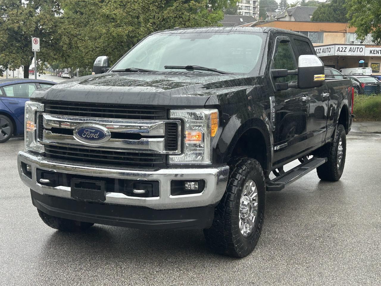 Used 2017 Ford SUPER DUTY F-350 SRW 4WD Crew Cab 176
