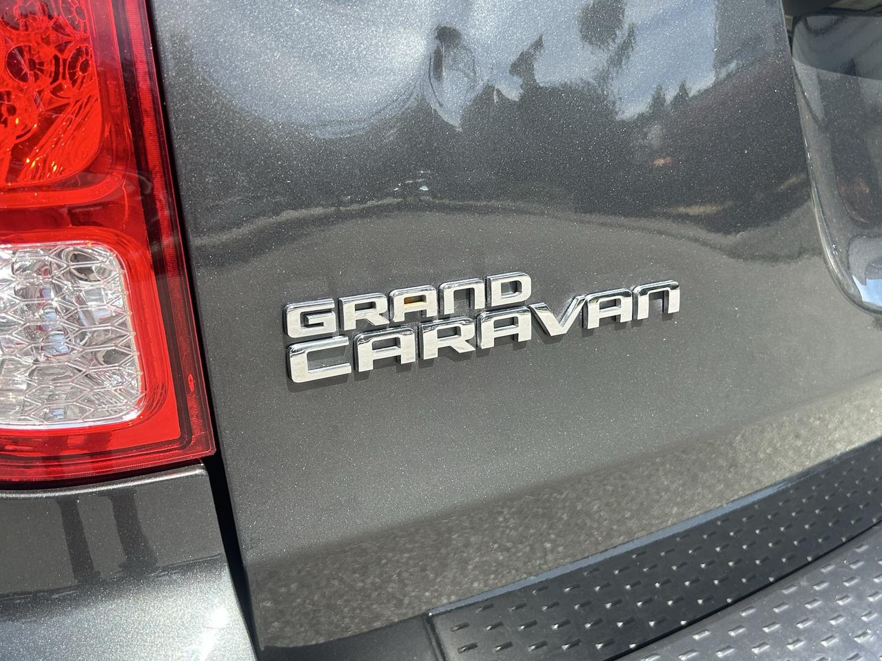 2012 Dodge Grand Caravan 4dr Wgn SXT Photo