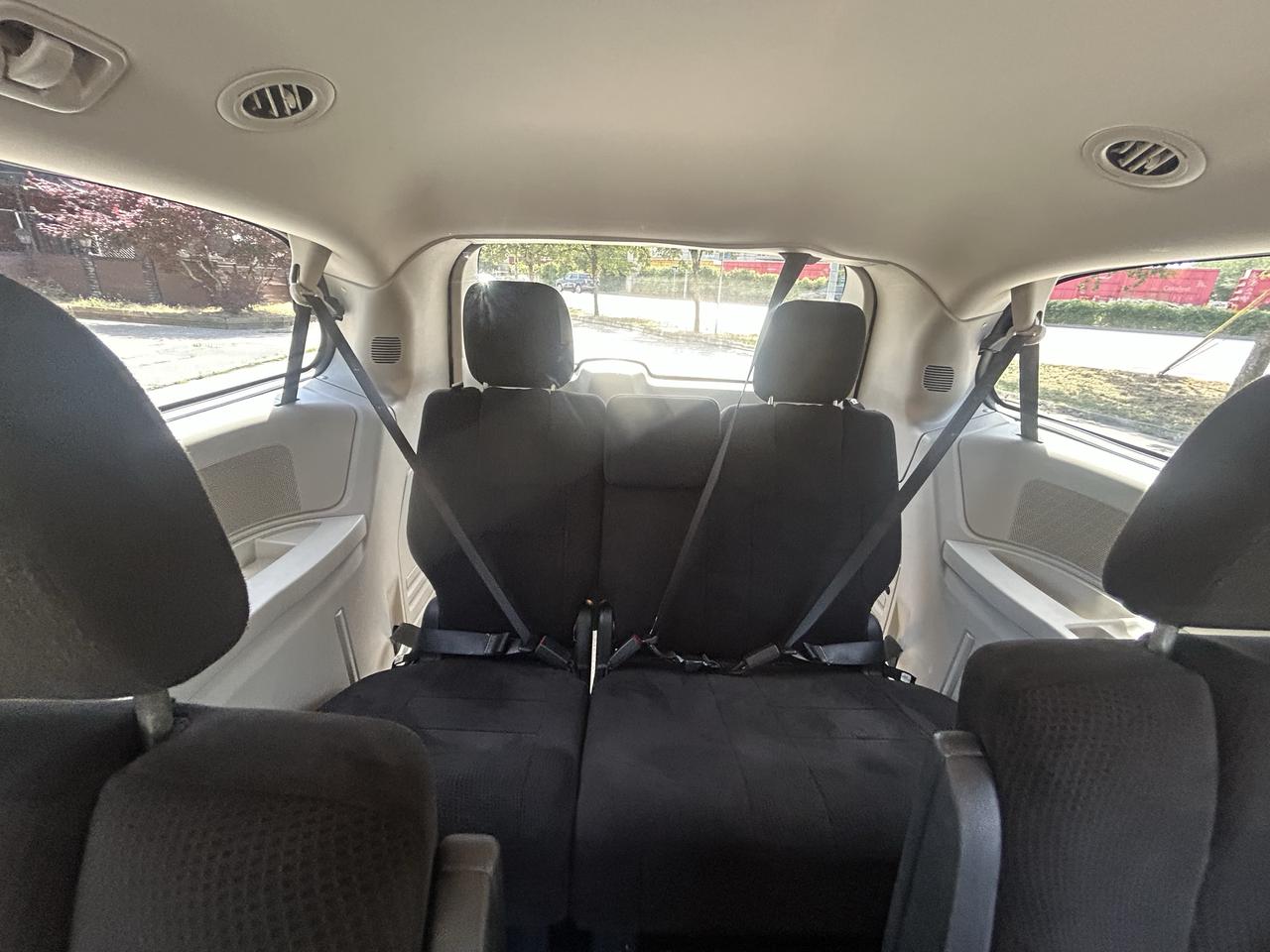 2012 Dodge Grand Caravan 4dr Wgn SXT - Photo #16