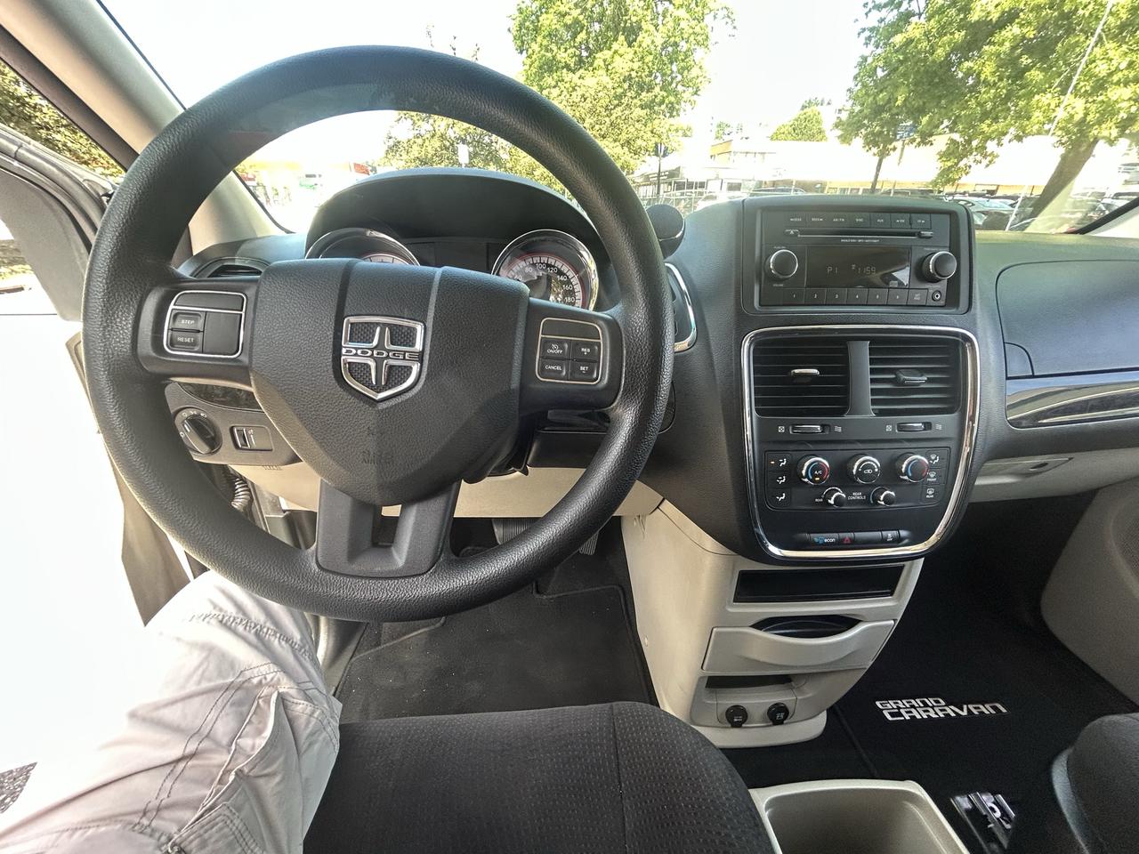 2012 Dodge Grand Caravan 4dr Wgn SXT - Photo #15