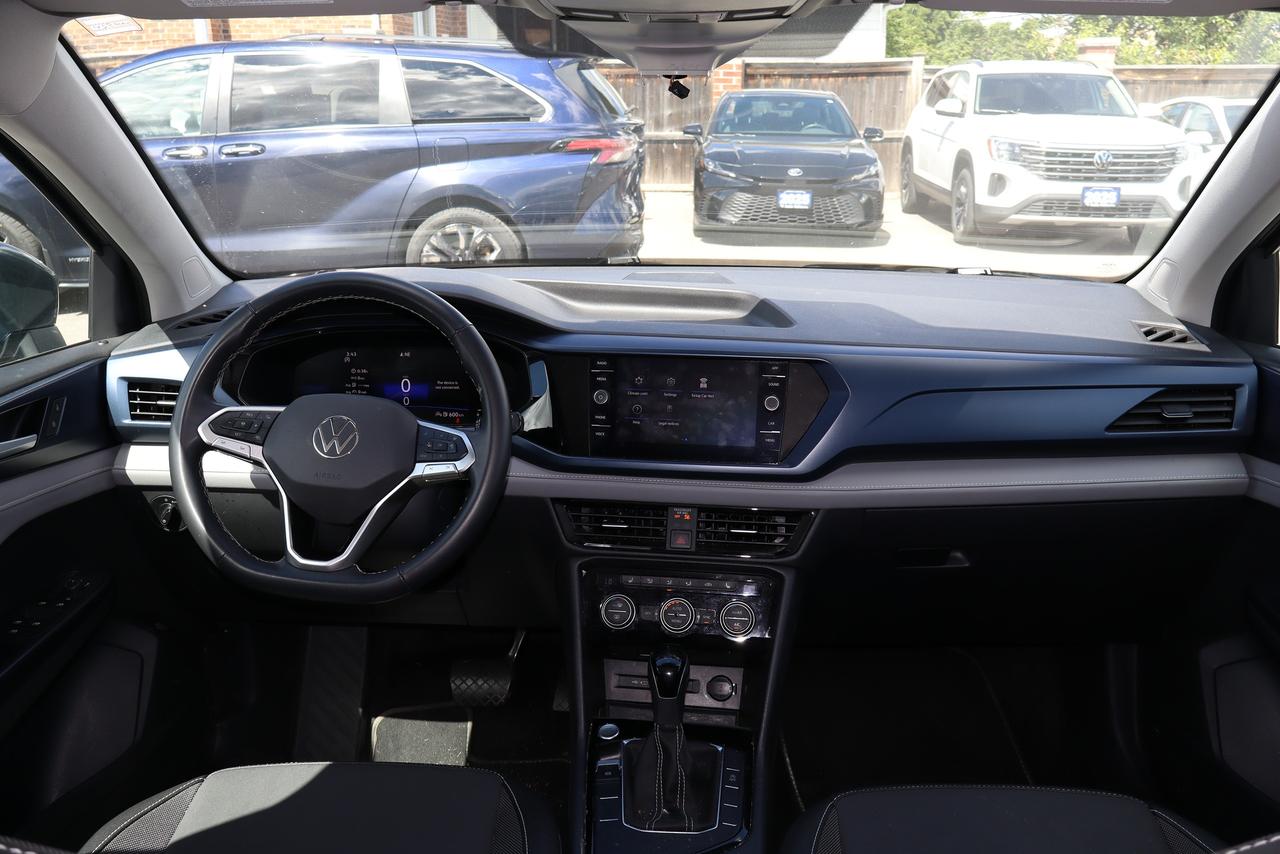 2024 Volkswagen Taos Comfortline FWD Photo