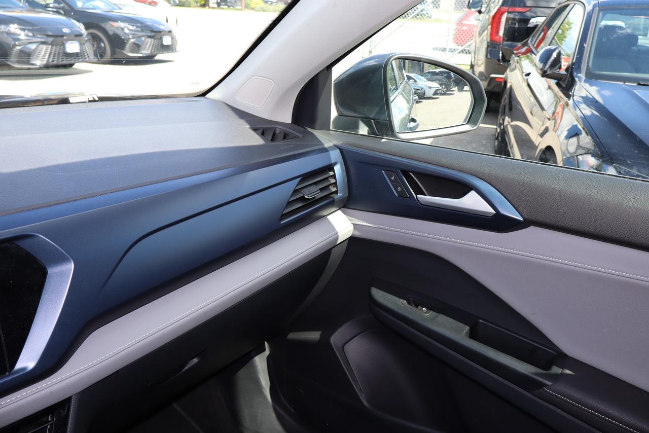 2024 Volkswagen Taos Comfortline FWD Photo