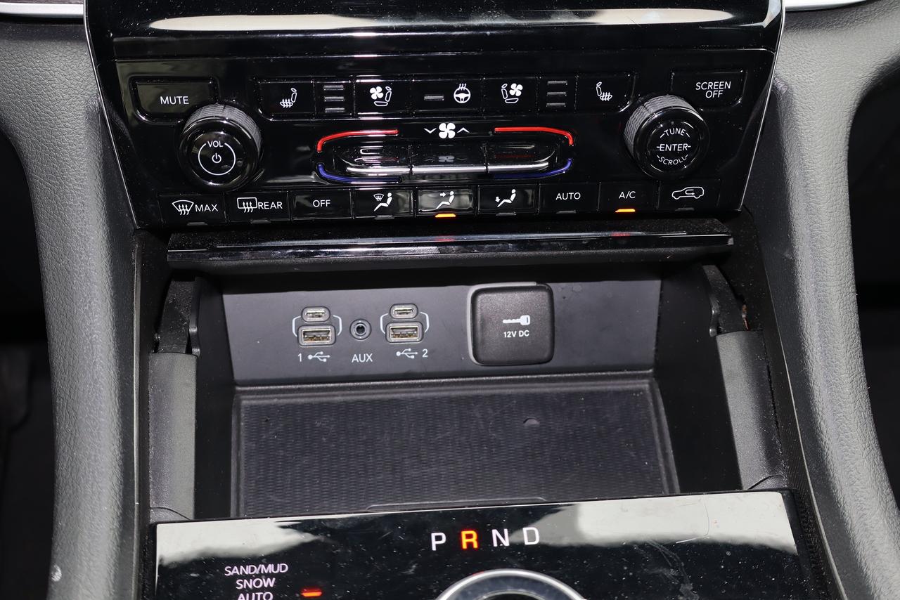 2024 Jeep Grand Cherokee LIMITED 4X4 Photo