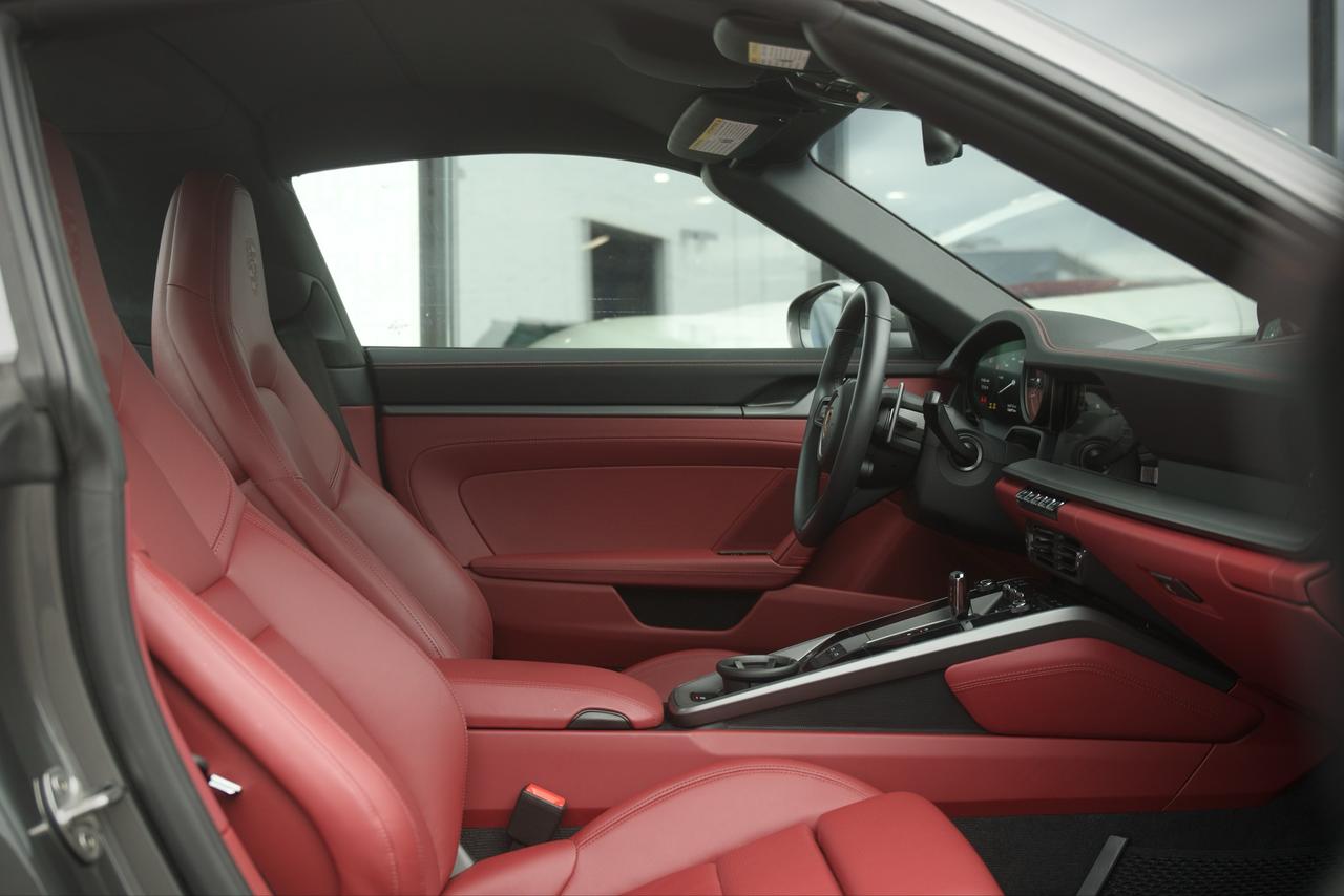 2024 Porsche 911 Targa Targa 4S Photo