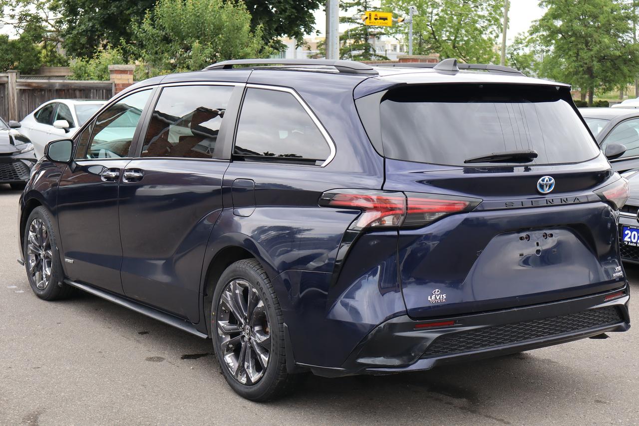 2021 Toyota Sienna XSE 7 PASSNGER Photo