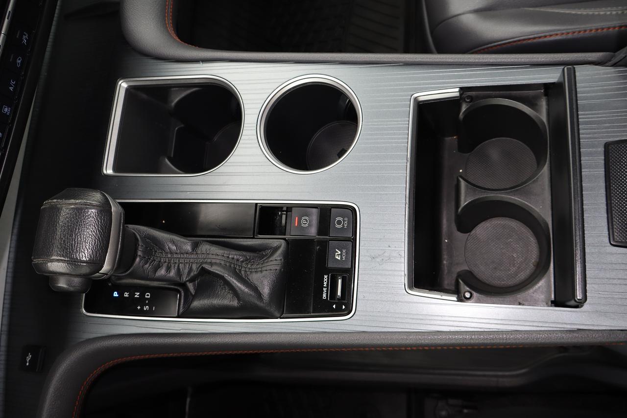 2021 Toyota Sienna XSE 7 PASSNGER Photo