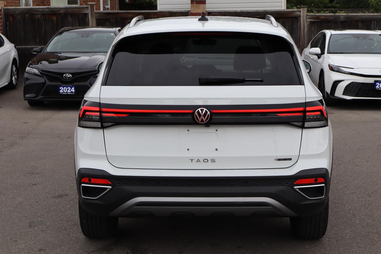 2025 Volkswagen Taos Comfortline 4Motion Photo