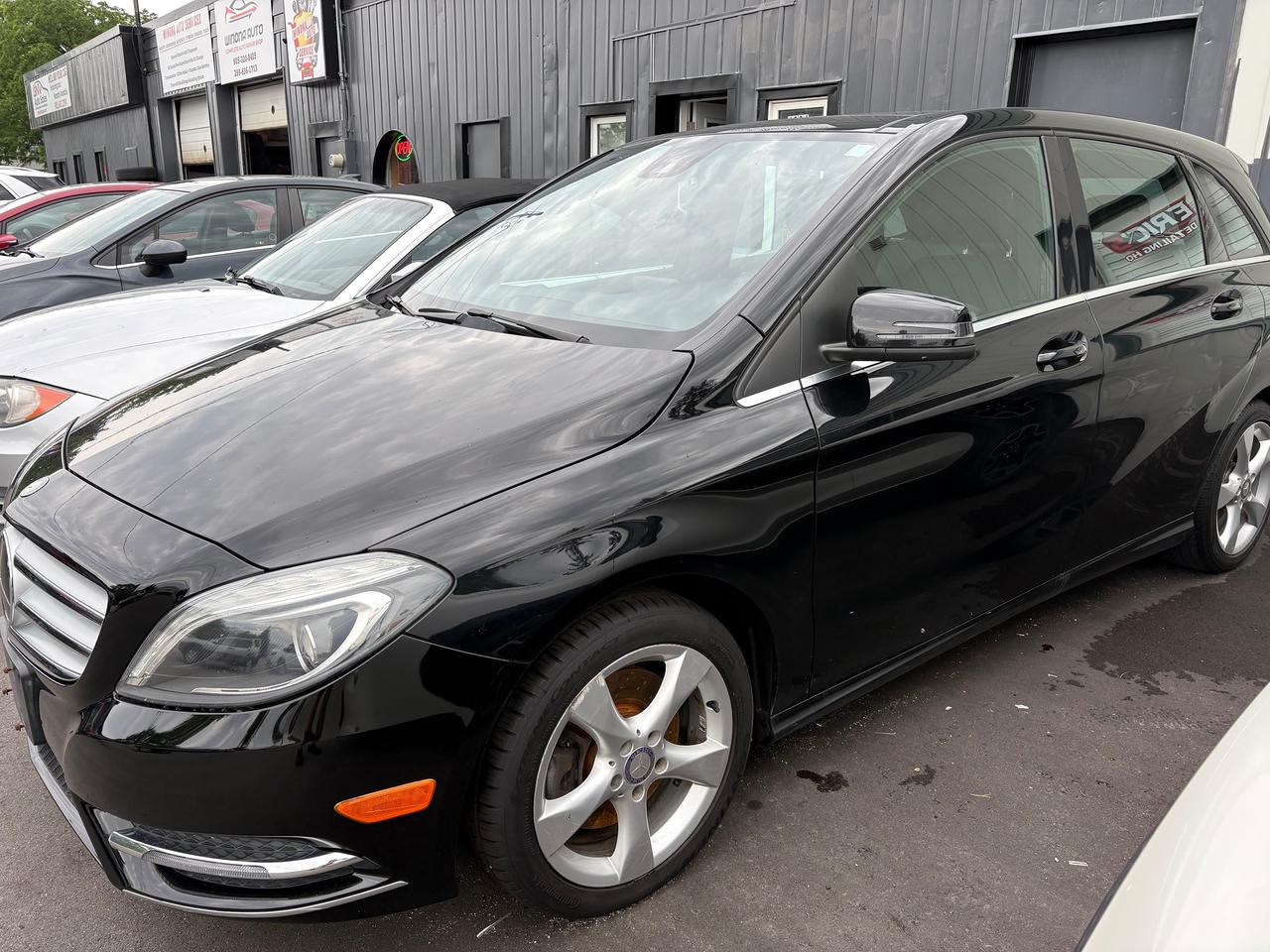 2014 Mercedes-Benz B-Class 4dr HB B 250 Sports Tourer Photo4
