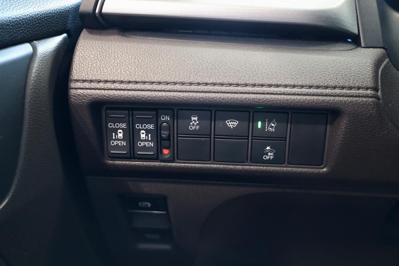 2019 Honda Odyssey EX - 8 SEATER|SUNROOF|CAMERA|BLINDSPOT Photo