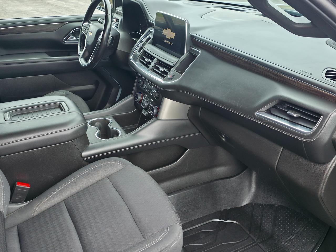 2021 Chevrolet Suburban 4WD LS *DURAMAX POWERED* Photo