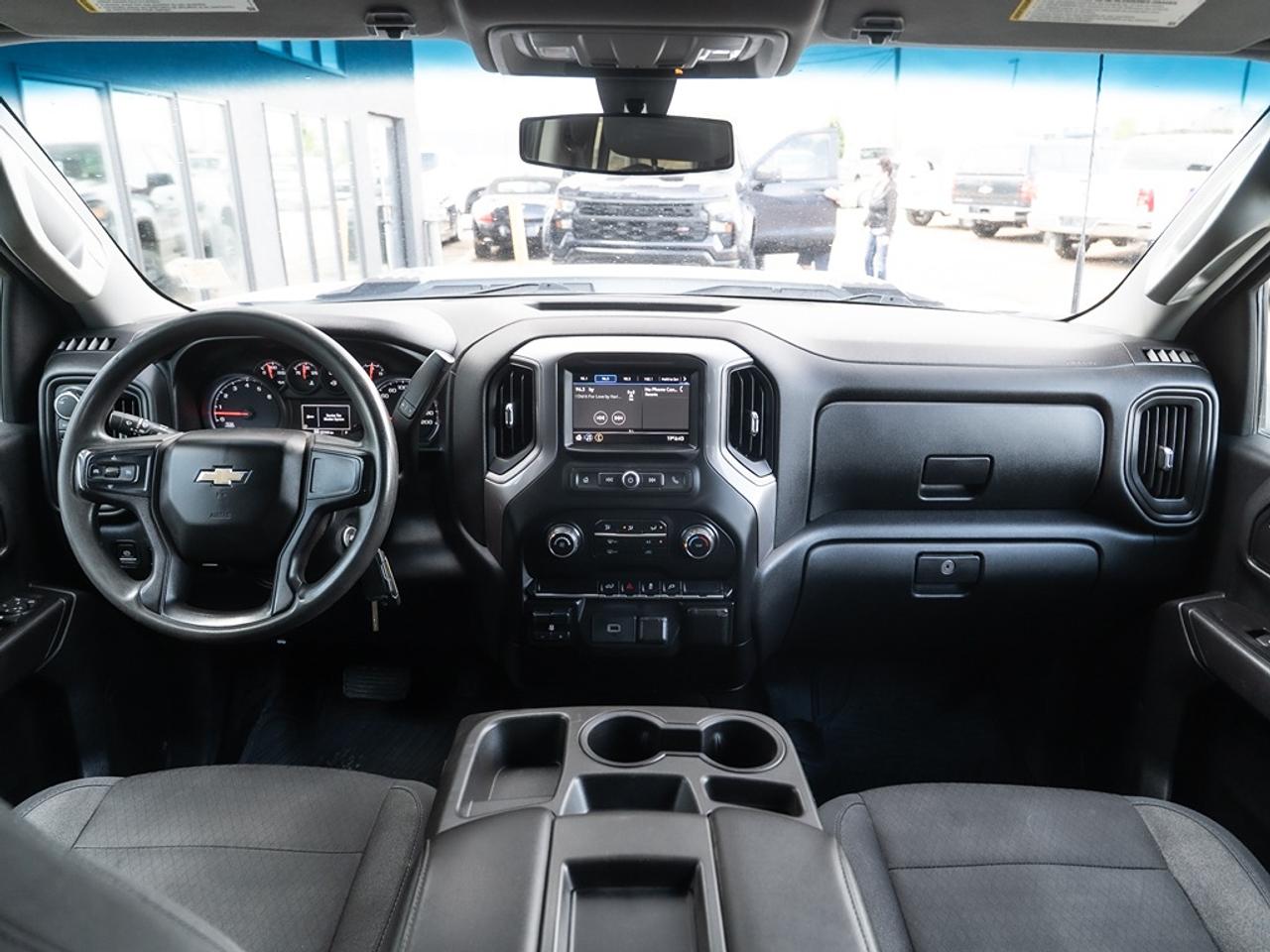 2020 Chevrolet Silverado 2500 4WD Crew CAB Photo7