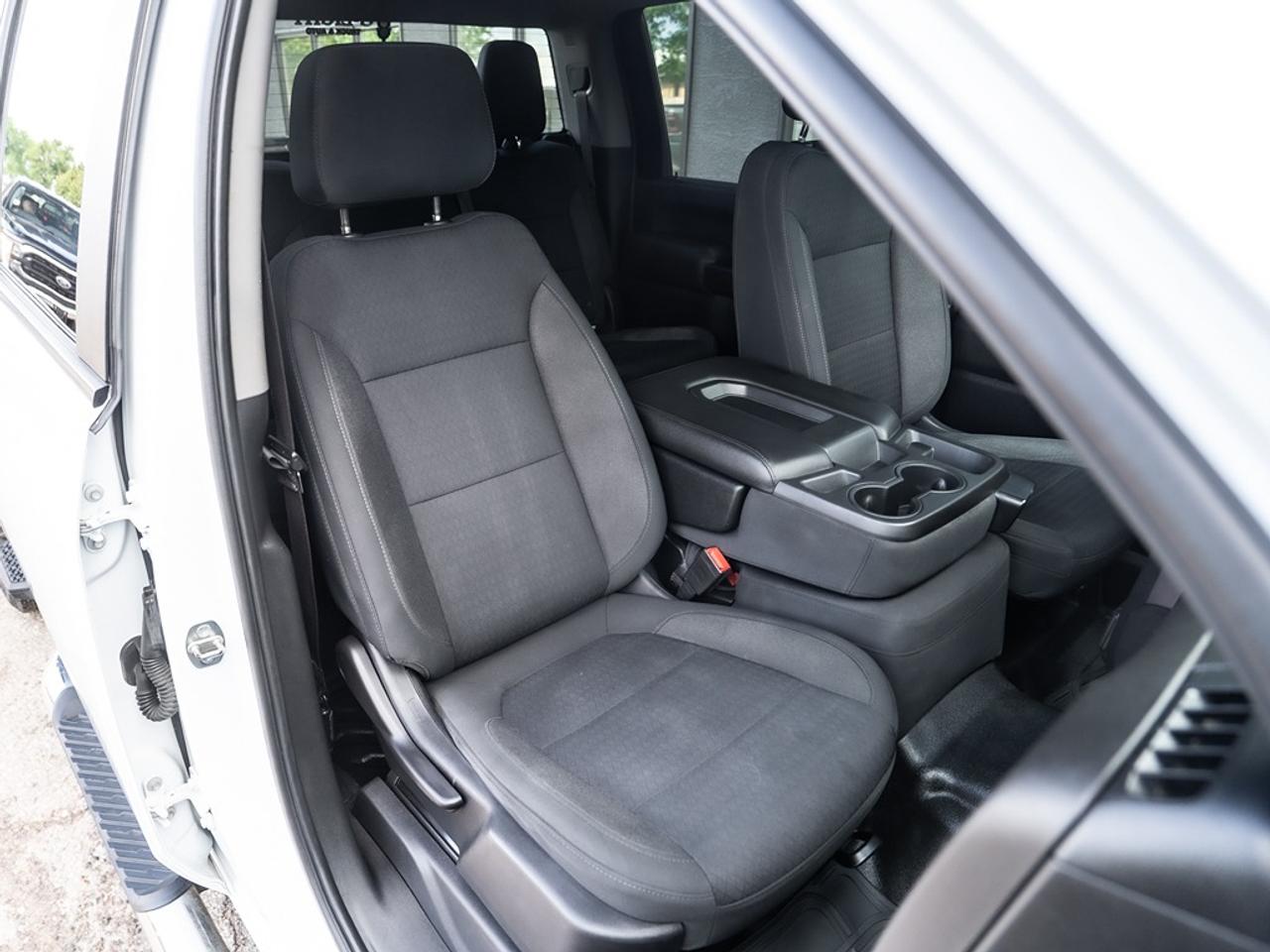2020 Chevrolet Silverado 2500 4WD Crew CAB Photo19