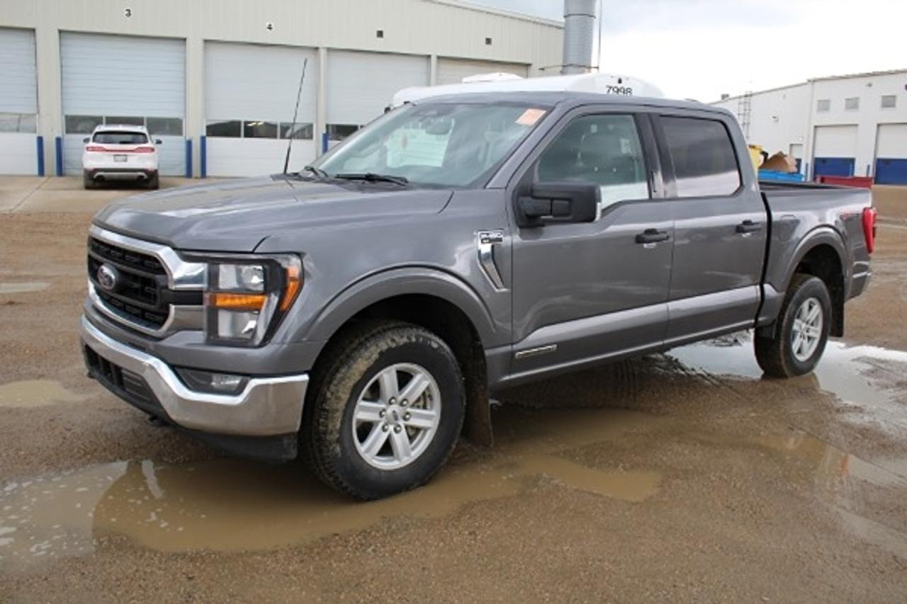 2023 Ford F-150 XLT Powerboost w/Power cloth, NAV, BUC - Photo #1
