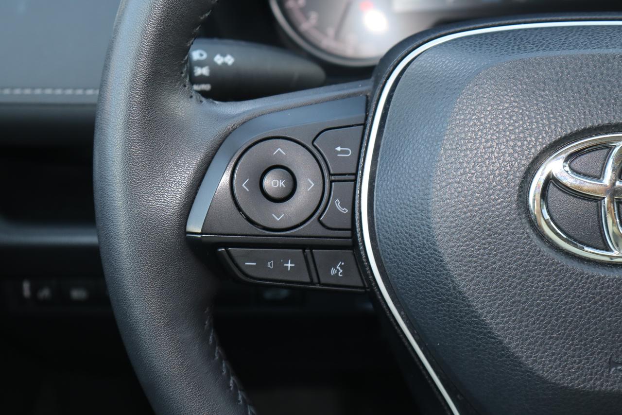 2023 Toyota RAV4 XLE AWD Photo
